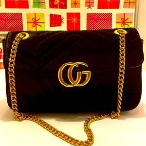 Double GG Velvet Shoulder Bag withheavy gold chain